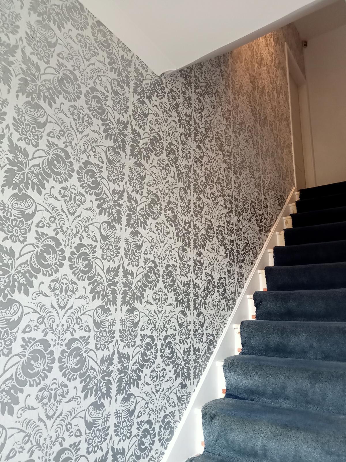 wallpaper hanging Streatham Hill, SW2